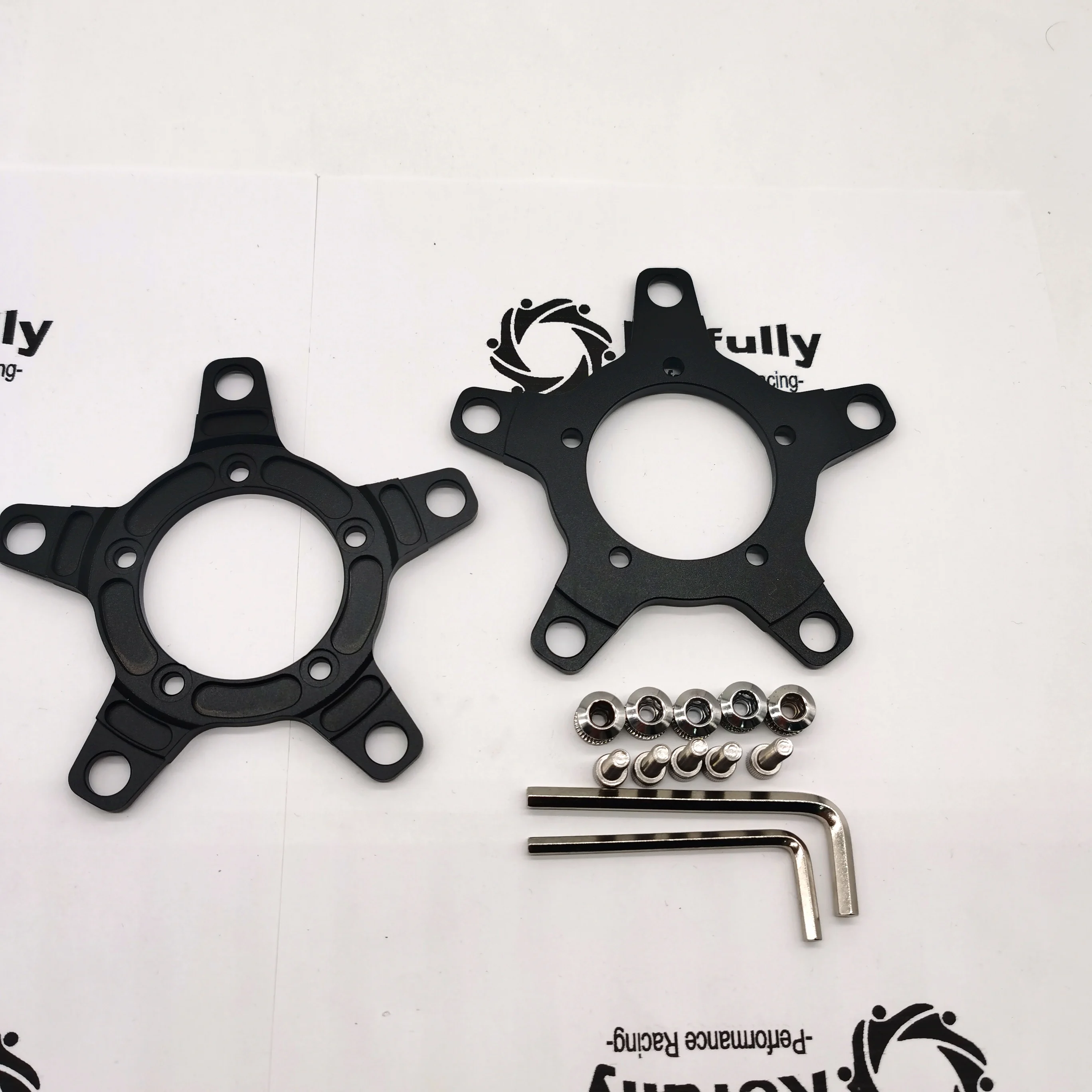 Рисунок 4 - Адаптер 110BCD комплект звездочек