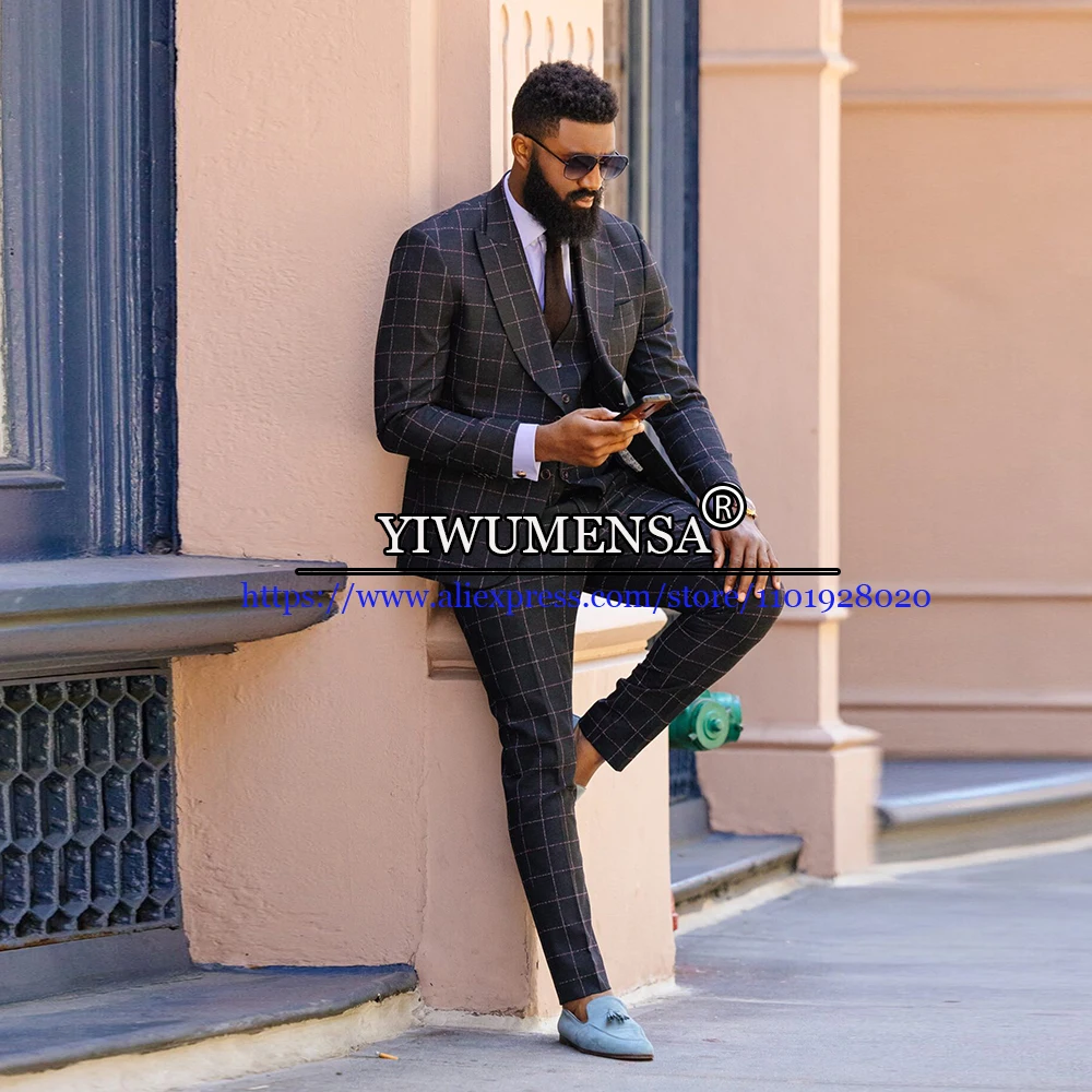 

Мужской деловой смокинг в клетку, коричневый пиджак с отложным воротником, 3 предмета, жилет и брюки