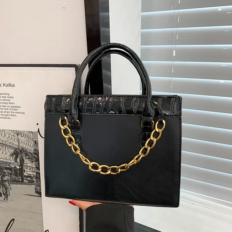 

2023 new foreign temperament tote bag commuting casual simple fashion chain stitching handbag temperament womanbag Handbag woman