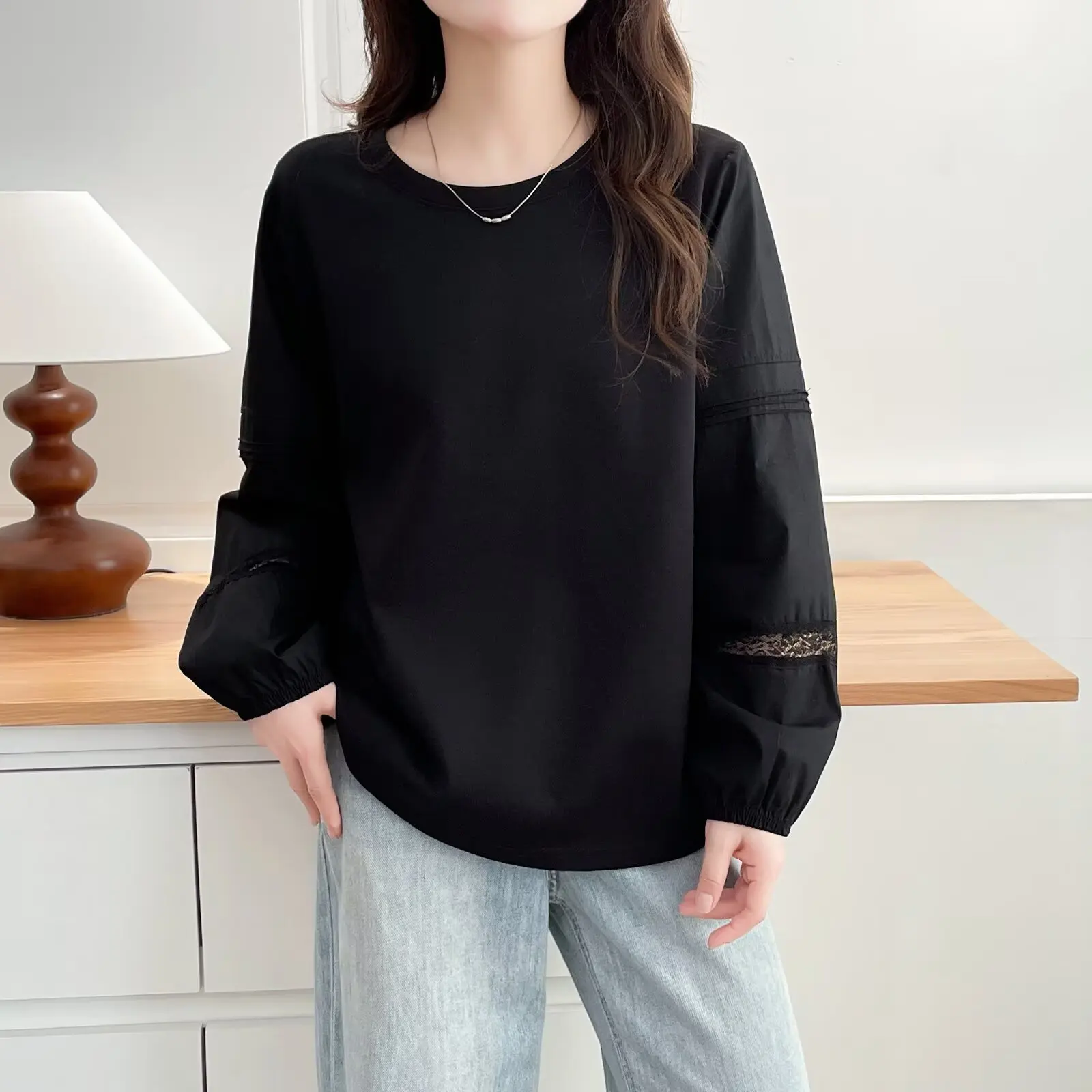 Fashion Plus Size Women's T-Shirt Autumn New Style Stylish Design And Lace Patchwork Sleeves Tops 2528