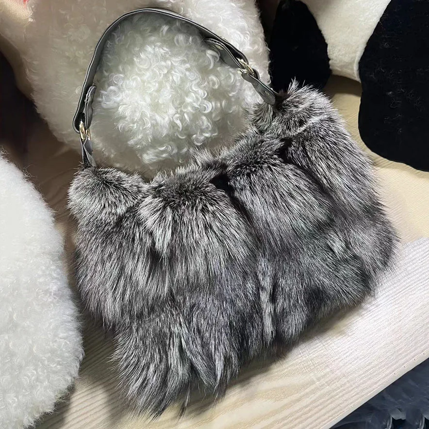 Women Winter Real Fox Fur Handbag Luxury Genuine Fur  Party Bag Tote Designer High Quality Real Silver Fox Fur Handbags Female 4