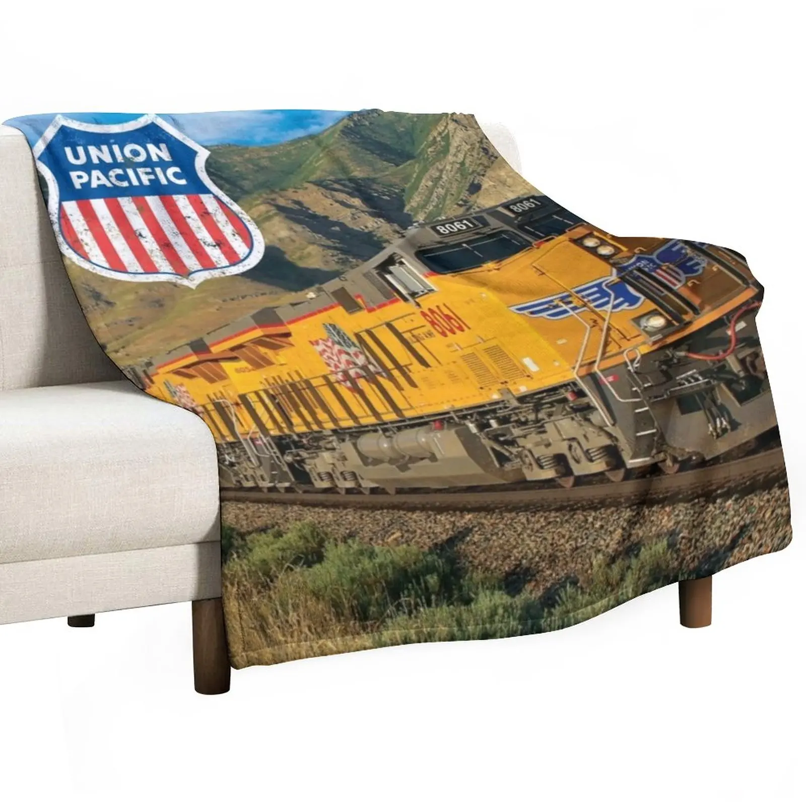 

Union Pacific (Distressed) Throw Blanket Beautiful Blankets Soft Plush Plaid Camping Blanket Large Blanket