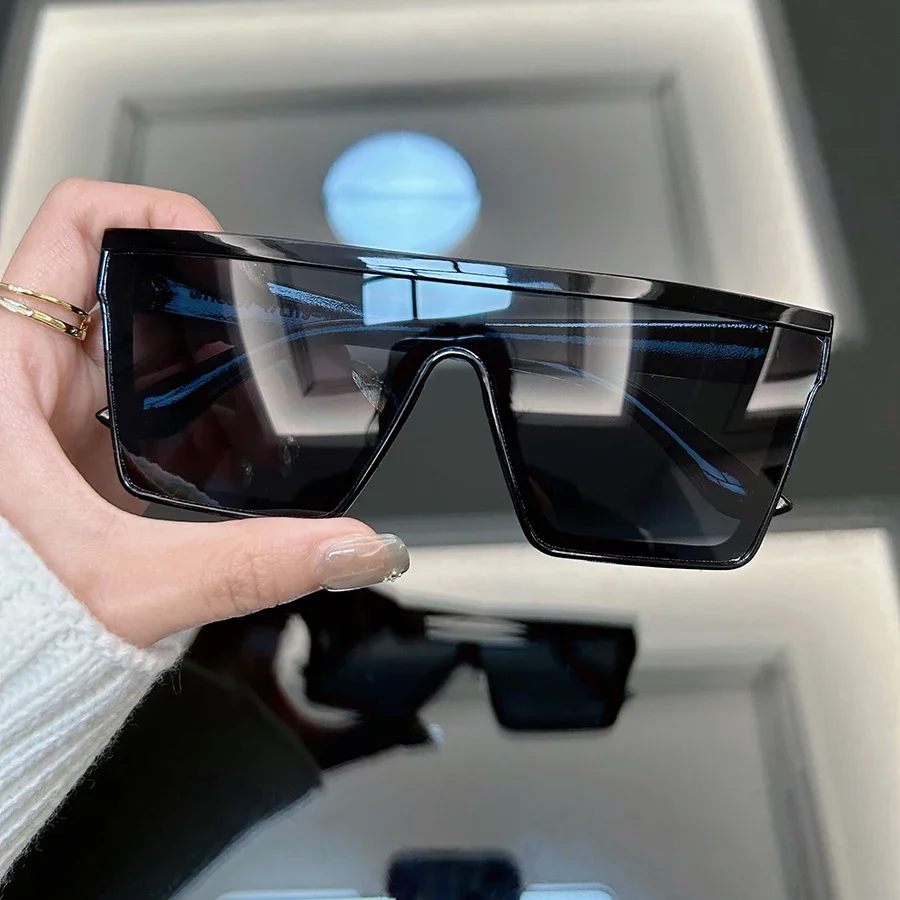 Fashion Square Vintage Sunglasses – Retro Designer Shades for Men & Women, Mirror Lens Outdoor Eyewear