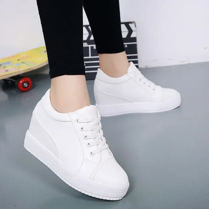 2024 White Hidden Slope Heel Casual Sports Shoes Women's Spring Sports Shoes High Platform High Heel Vulcanized Shoes 2
