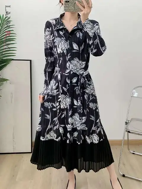 LANMREM Women's Pleated Print Dress Lapel Single Breasted Long Sleeve Lace-up Elegant Dresses Female Fashion 2025 Spring 2DE239