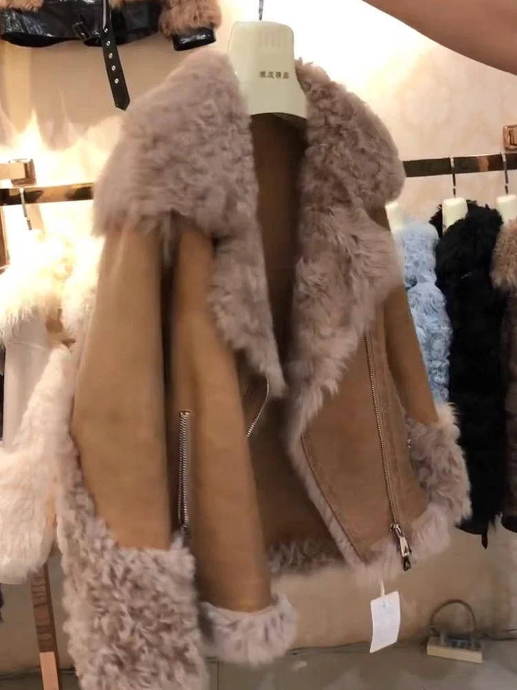 Autumn and Winter Fashion New Vintage Polo Collar Artificial Lamb Fur One Piece Light Luxury High Grade Small Motorcycle Wear Wo