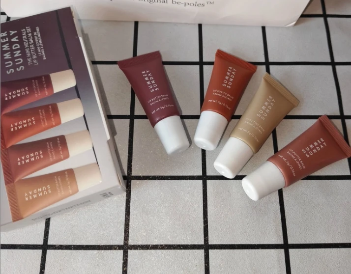 Description Picture 2 of itemBrand Lip Balm Long-lasting Makeup Butter Moisturizing Tinted Lip Balm Set Smooth Natural Color Daily Four-color Lipstick Makeup