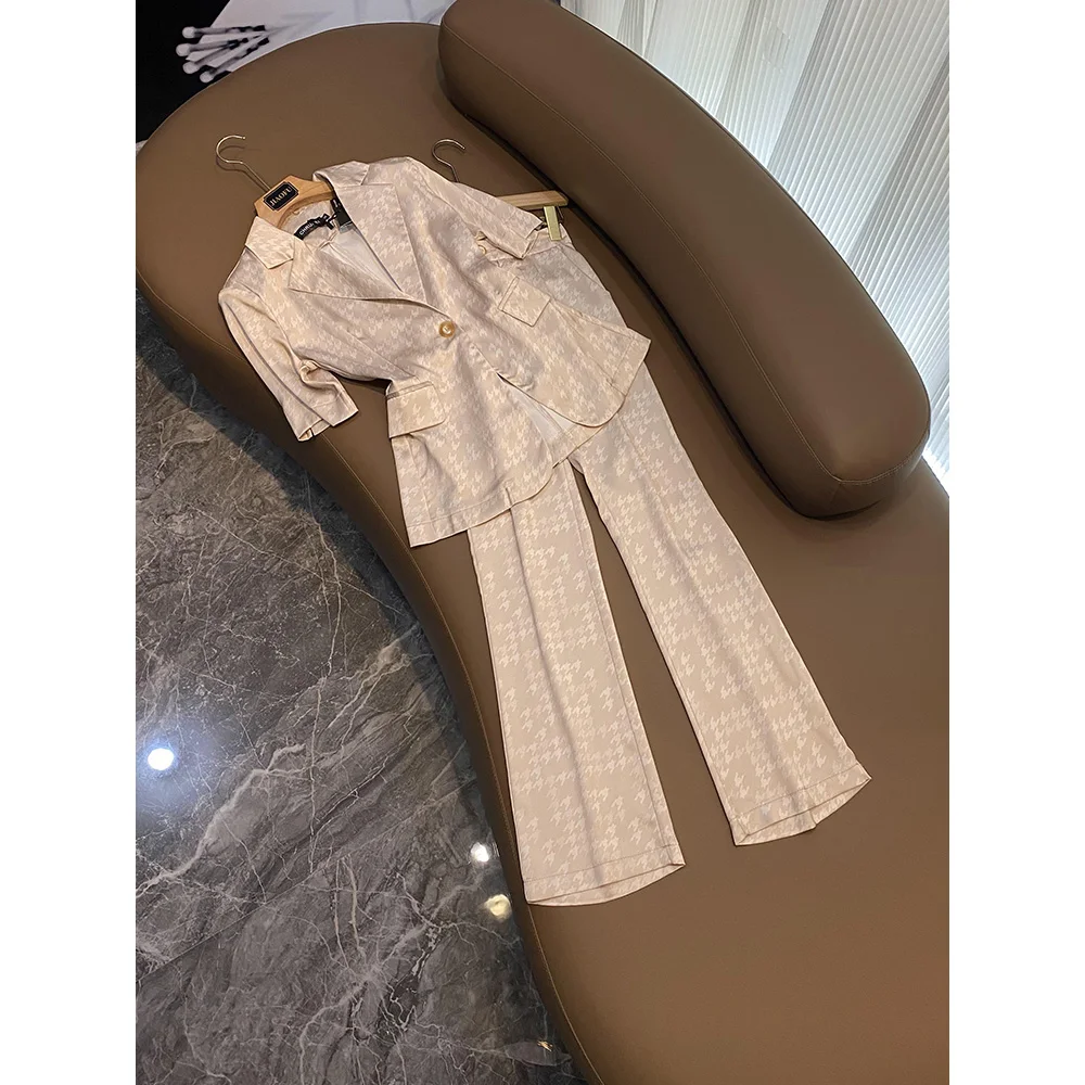 

Костюм женский летний из блейзера и брюк, элегантный модный офисный комплект из 2 предметов, с коротким рукавом и принтом на одной пуговице