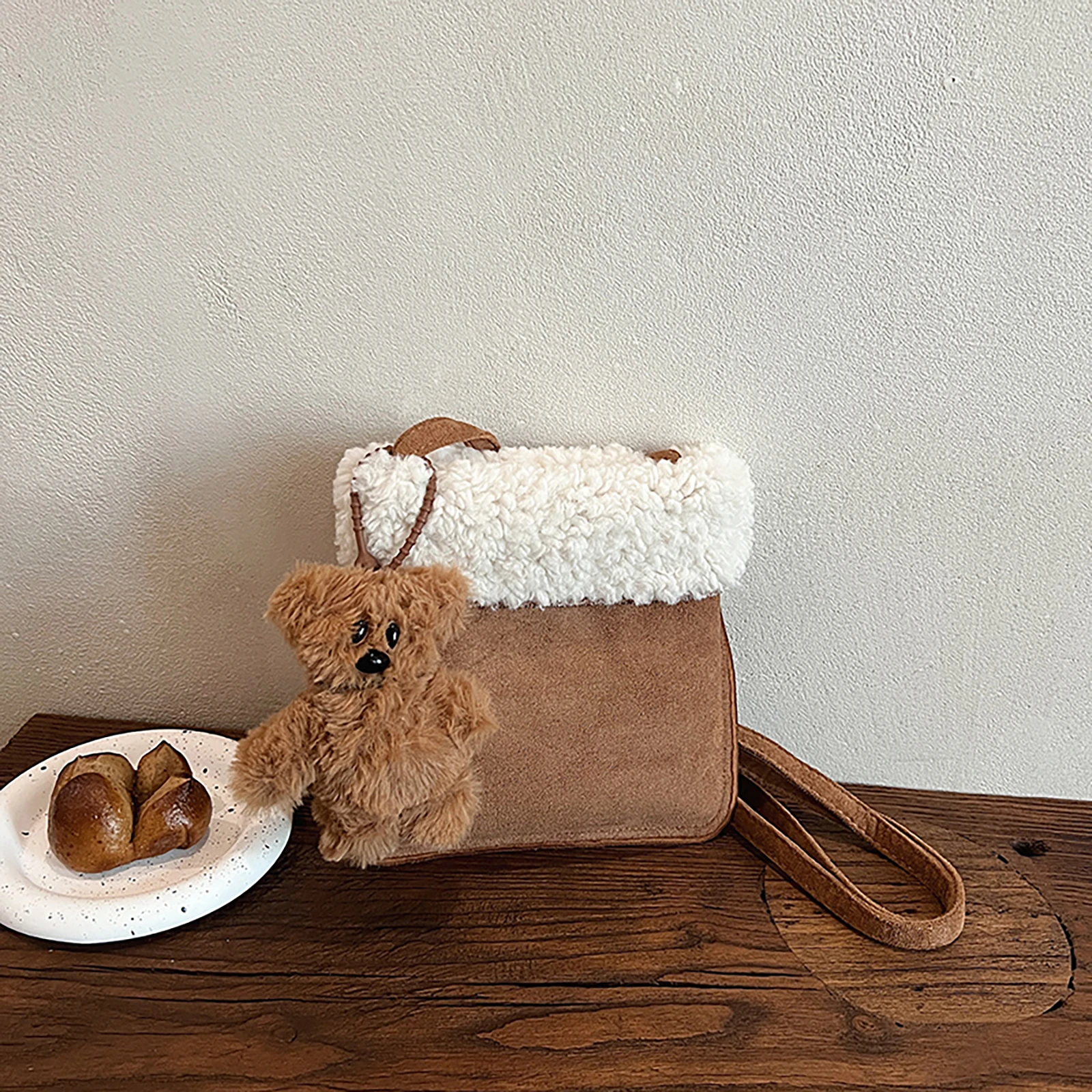 Lamb Shoulder Bag Solid Colour Furry Handbag Purses Faux Suede Coin Purse for Women Travel Shopping Work