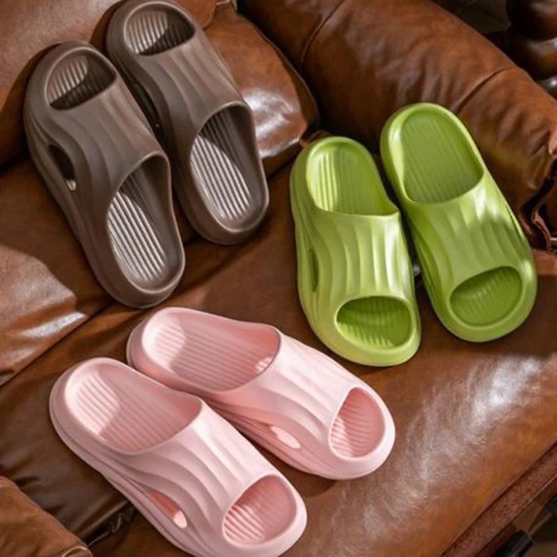 Pink Lightweight Soft Sole Home Slippers for Women Super Comfy Non Slip Eva House Shoes Woman 2025 Summer Solid Couple Slippers