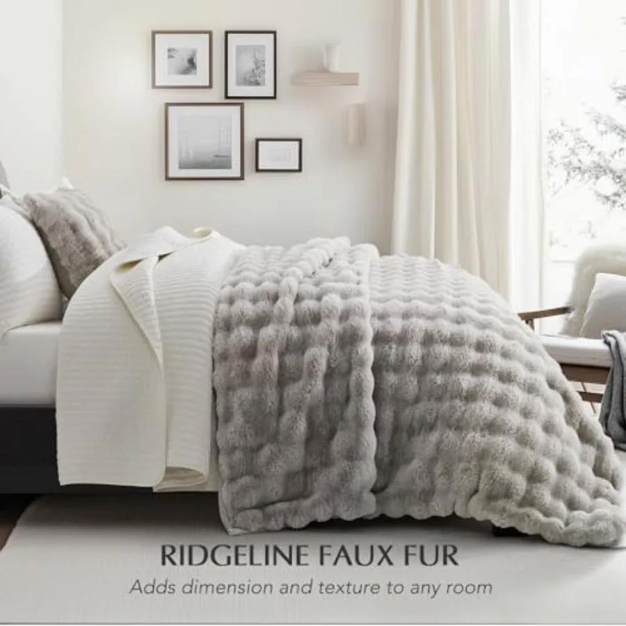 Ultra Soft Luxury Fluffy Ridgeline Faux Rabbit Fur Throw Blanket Thick Warm Fuzzy Blankets for Winter Cozy Plush Reversible Bla