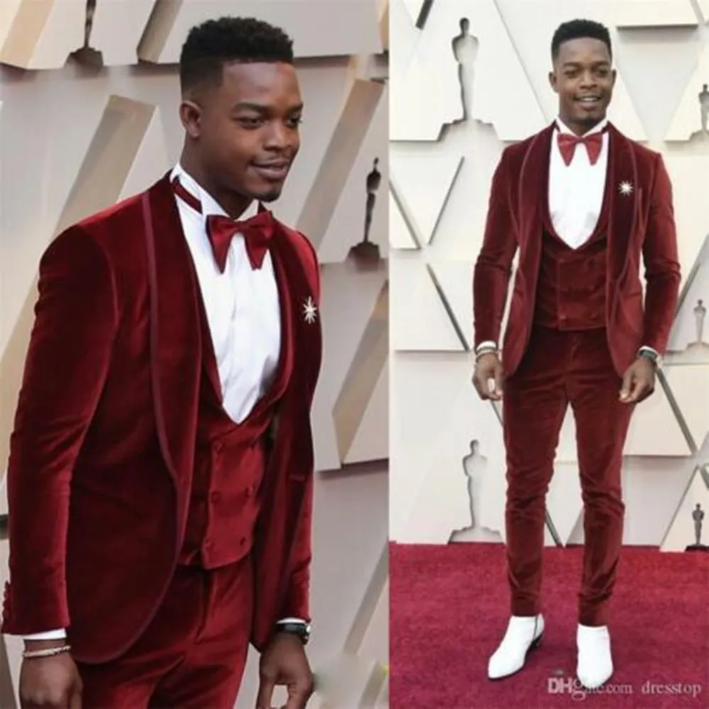 

Customized suit Red Velvet Prom Men Suits Shawl Lapel Groom Wedding Tuxedo Party Costume 3 Piece