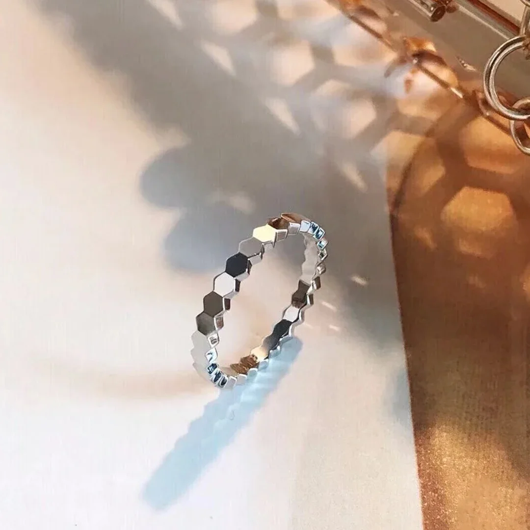 

French Luxury Jewelry 925 Fashion Honeycomb Women's Ring Couple Party Proposal Birthday Gift