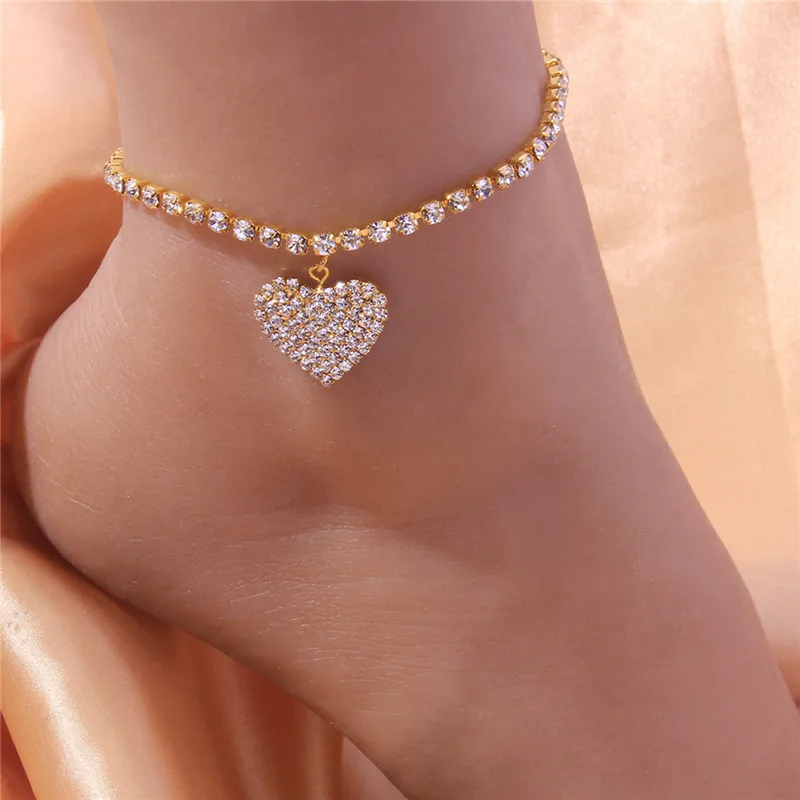 Huitan Fashion Luxury Rhinestone Anklets for Women Heart Leg Chain Beach Party Stylish Female Accessories Ankle Bracelet Jewelry