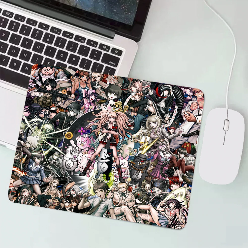 希少ダンガンロンパ　コラボ限定　マウスパッド ダンガンロンパ V3 小型ゲーミングマウスパッドゲーマー