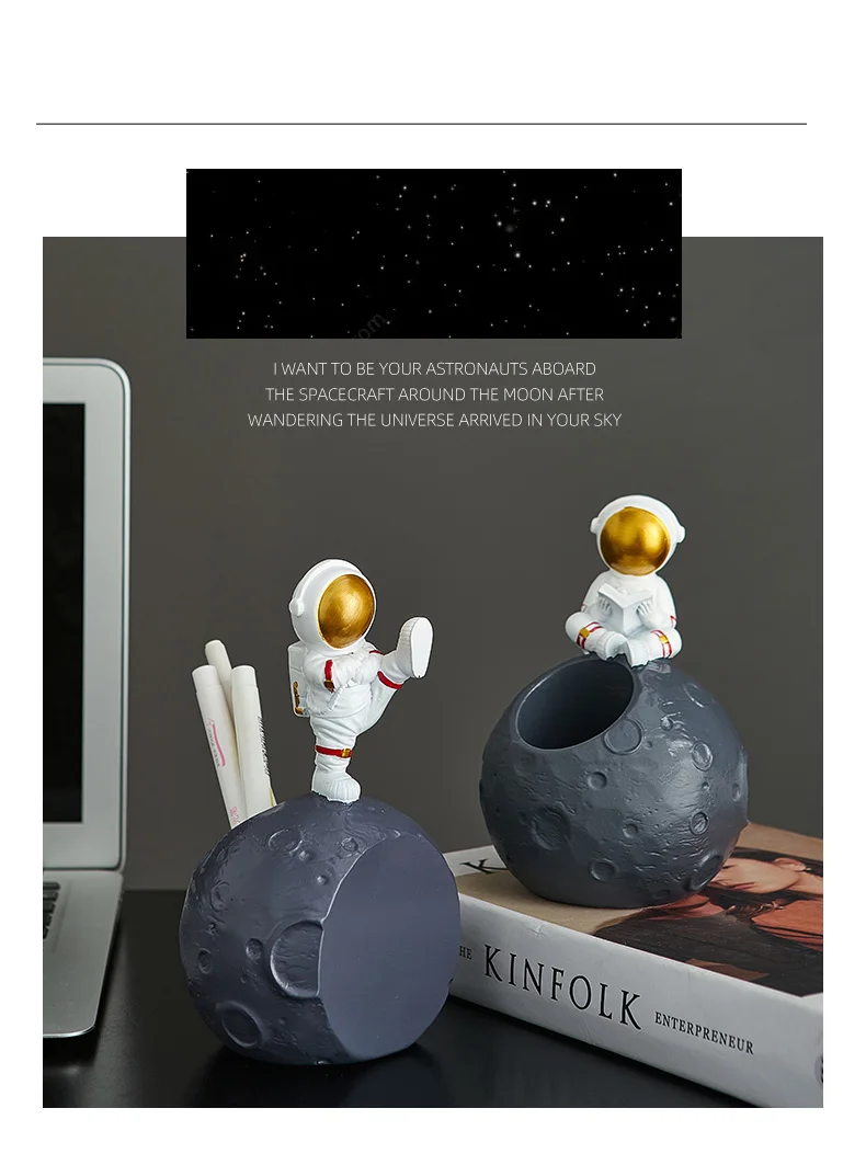 N-style Creative Astronaut Bookends Pen Holder Furnishings