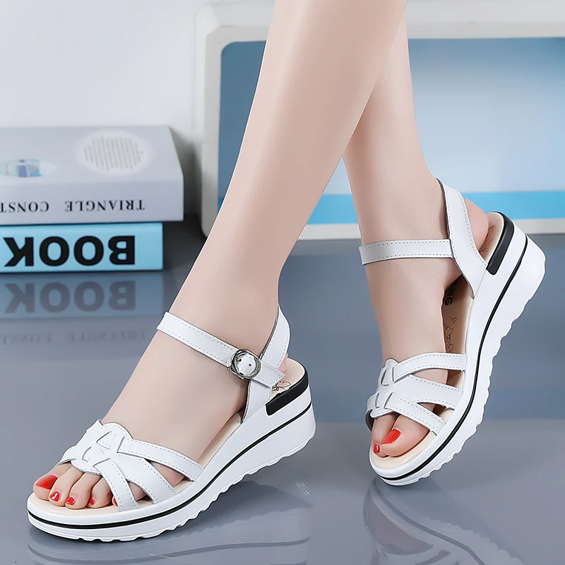 Women Sandals 2022 New Spring Summer Platform Leather Ladies Sandals