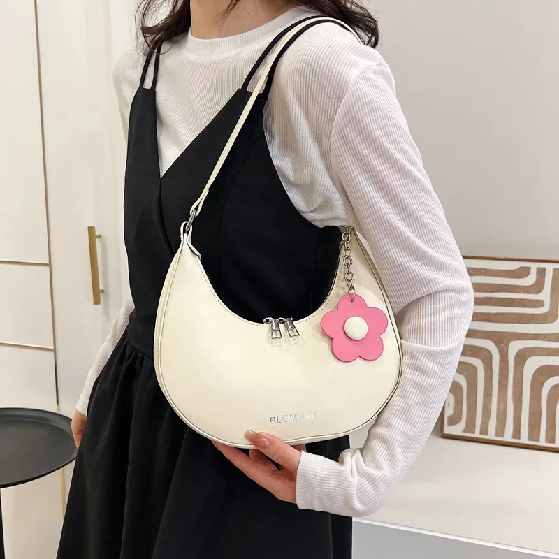 Fashion Shoulder Bag for Women Leather Half Moon Underarm Bag Luxury Designer Handbag Flower Pendant Casual Crossbody Purse