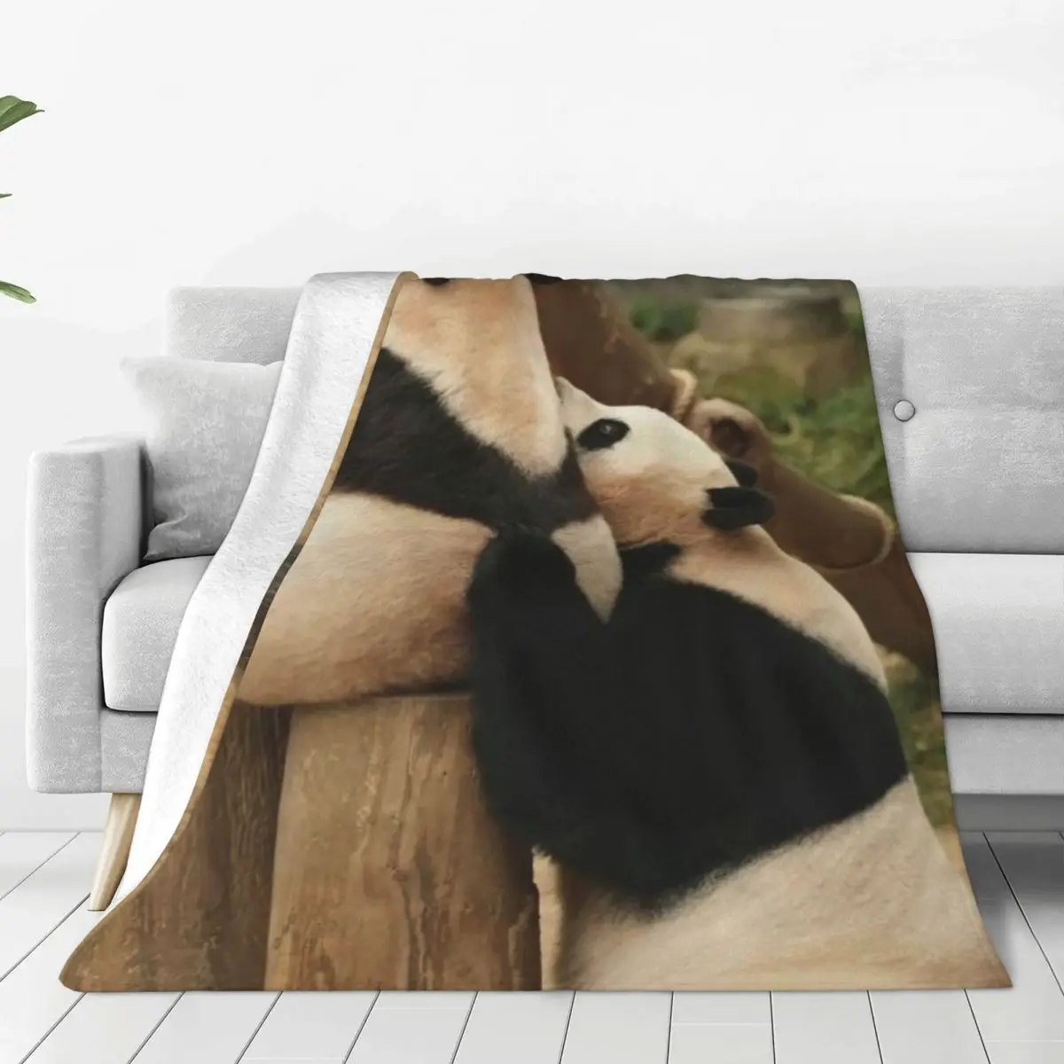 

Fubao Aibao Panda Fu Bao Blanket Lightweight Breathable Decorative Bed Throw Blankets for Bedding Travel Camping