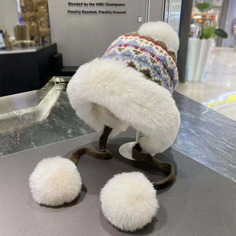 Winter-Strickmütze – bestickte Ohrenklappenmütze, Ethno-Stil, verdickter Kälteschutz, weich und bequem zum Reiten, Weihnachtsgeschenk – Detail 8