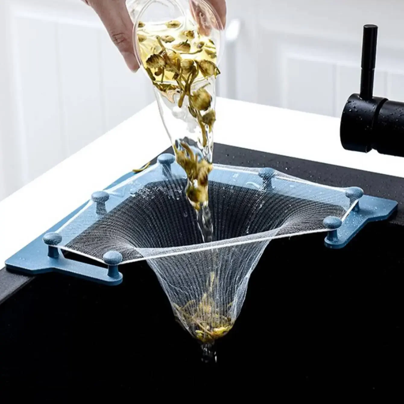 Dreieckiger Siebkorb Für Spülbecken - Edelstahl Abtropfsieb 22x15,5x8cm