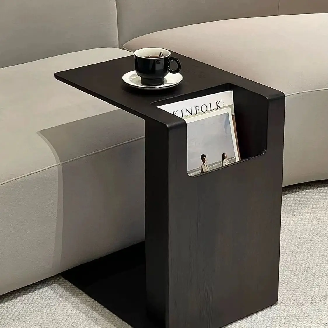 Italian Rubber Wood Side Table Minimalist Storage Small Coffee Table Sofa Simple Small Apartment Creative Corner Table
