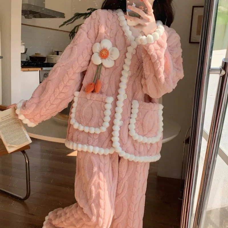

Pajamas Set for Women 2 Pieces Fleece Sleepwear Korean Suit Fashion Winter Pajamas Pocket Night Wears Floral Pyjamas