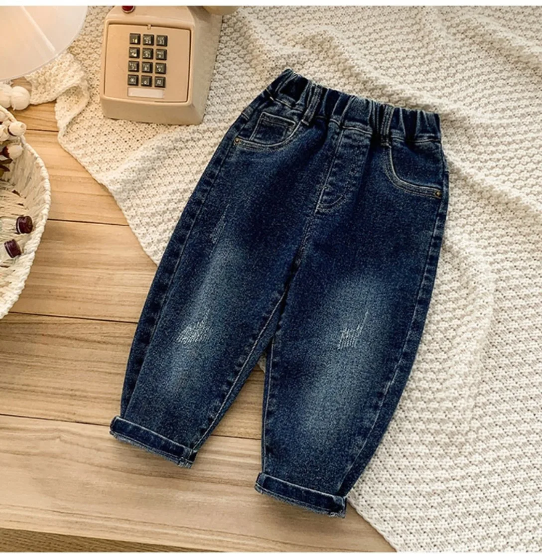 

Whiskering and washed out denim deep blue casual jeans kid's clothing