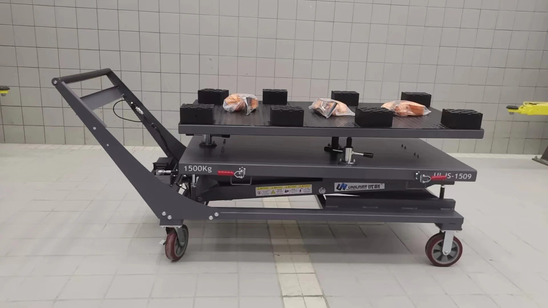 Battery Car Scissor Lift Garage Maintenance Inspection Tools Car Power Tools