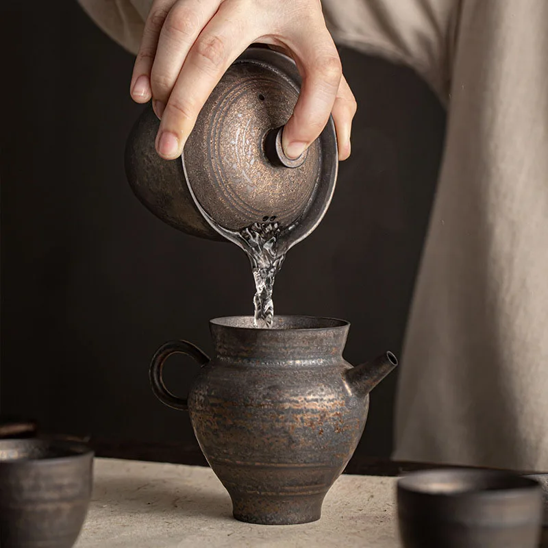 Tea Tureen 200ml Chinese-style Gilt Glaze Ceramic Retro Hand-held Pot Hanmade Coarse Pottery Tea Maker Gaiwan Kung Fu Set