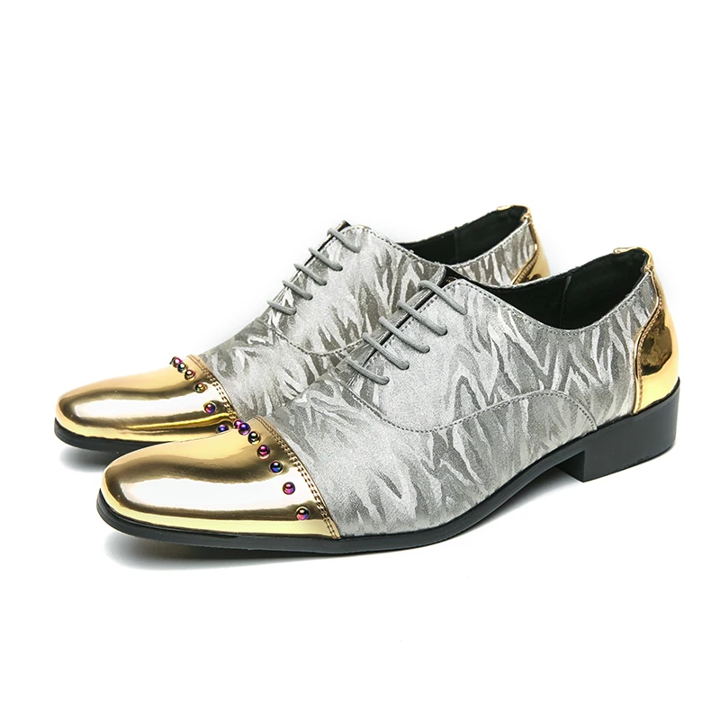 Рисунок 6 - Туфли мужские серебристые с острым носком