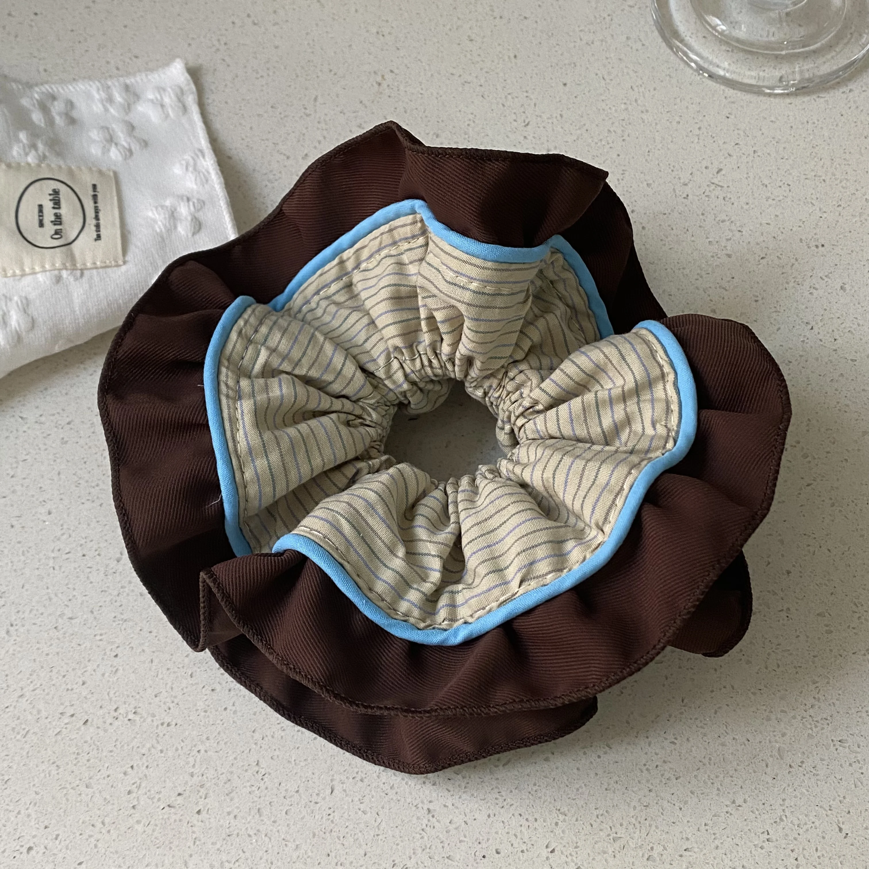 1PC Brown Ruffled Hair Scrunchie With Striped Lining, Cute Hair Accessory For Women, Elegant Hair Tie For Daily Wear