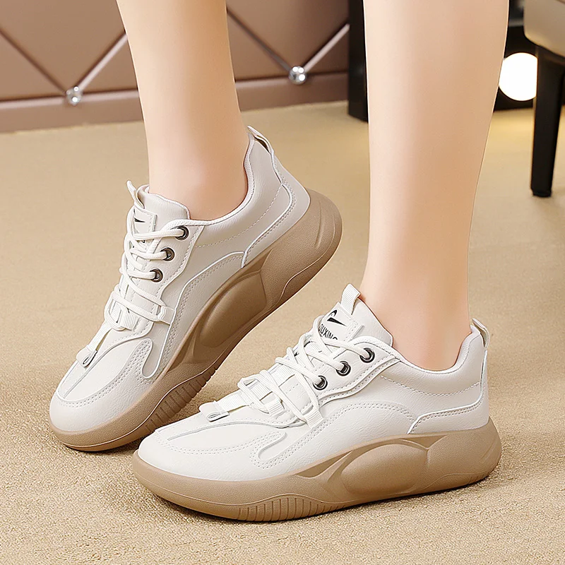 

2024 New Casual Women Shoes Autumn Breathable Pure Color Increase Thick Soled Board Shoes With Leather Surface Wear-Resistant