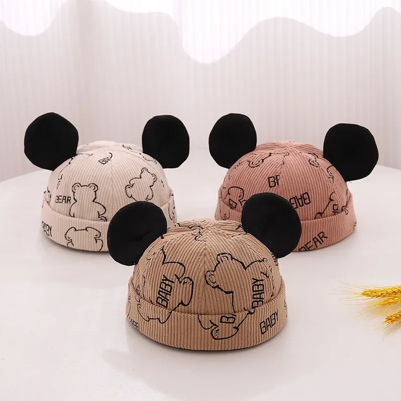 

New Windproof Warm Simple Autumn and Winter New Baby Pot Hat Cute Cartoon Bear Print Baby Hats