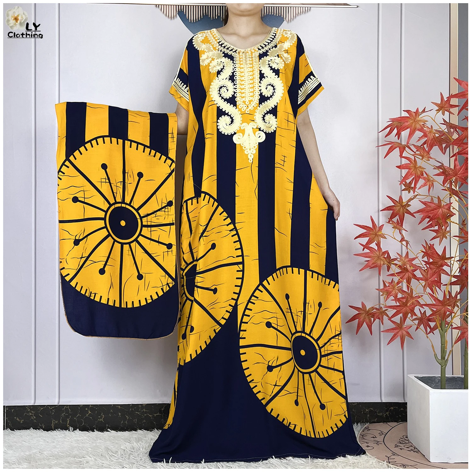 2024 Latest Style African Women Summer Short Sleeve Dubai Kaftan Stripe Printed Cotton Maxi Muslim Femme Loose Abaya Clothing 1
