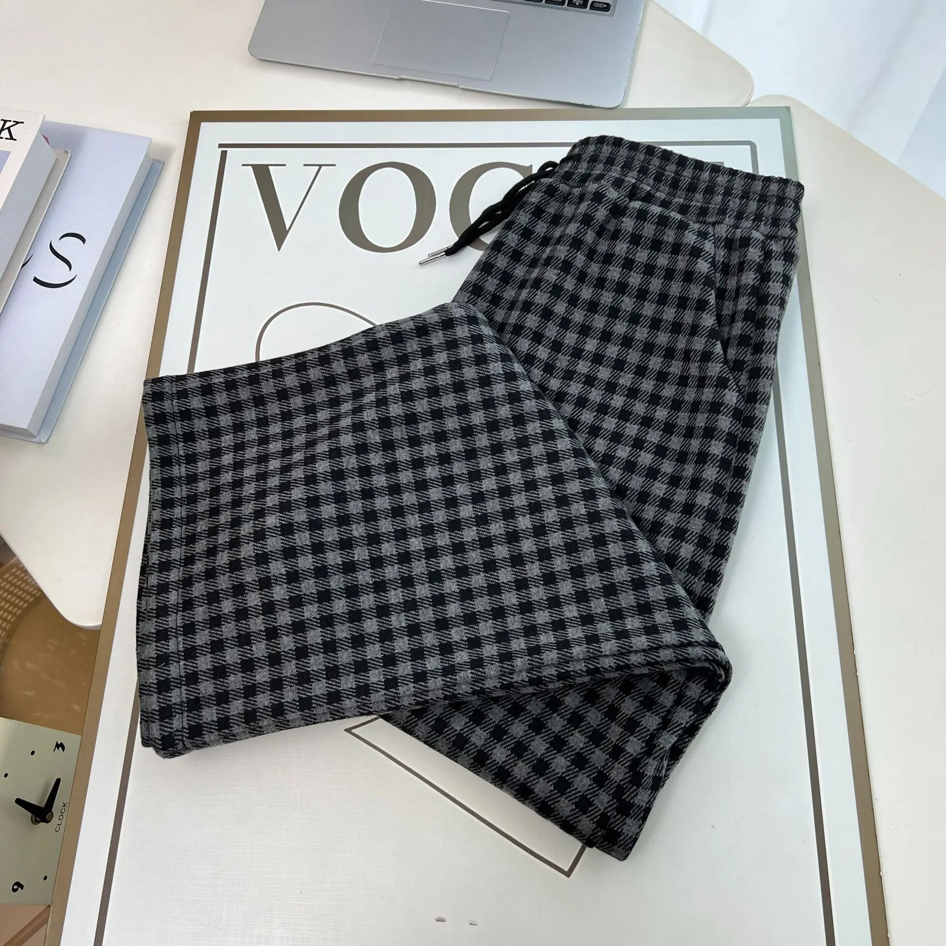 XXXXL Fashion Plus Size Women's Straight Leg Pants 2025 Autumn/Winter New Simple Casual Fleece Plaid Woolen Trousers 8600