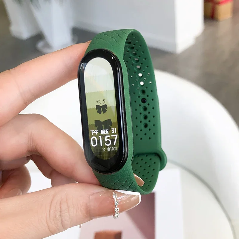 Carbon Fiber Straps for Smartwatch Wristbands - Premium Silicone Bracelet Accessories