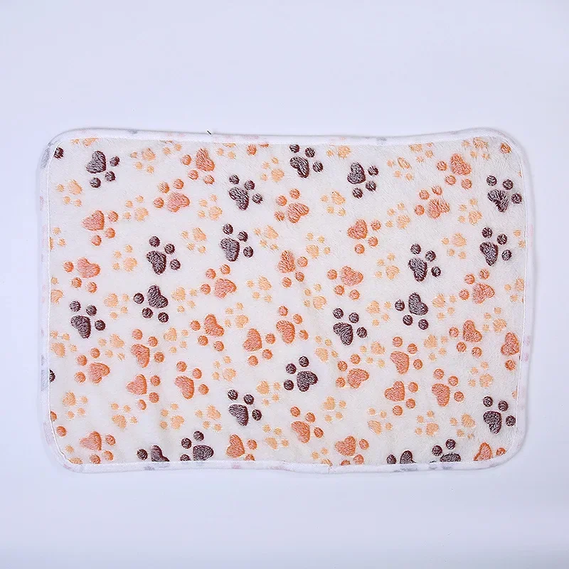 Title 5, Pet Blanket All-season Universal Footprint Cora...