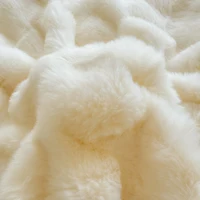 Bonenjoy 1pc Housse de couette en peluche, couvre-lit chaud, doux pour la peau, couleur unie, housse de couette (sans taie d'oreiller) 5