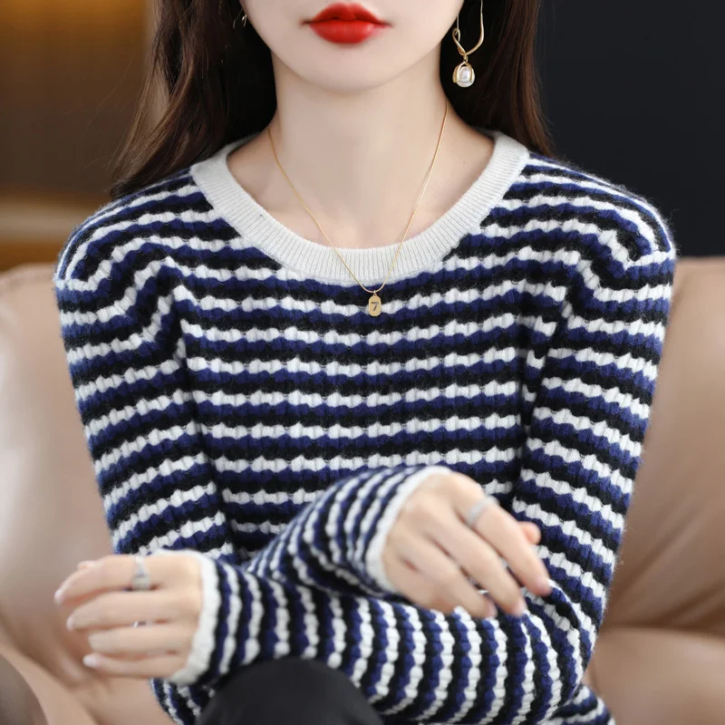 

Autumn and Winter Striped Round Neck Long Sleeved Cardigan Women's Color Contrast Pullover Knitted Base Coat
