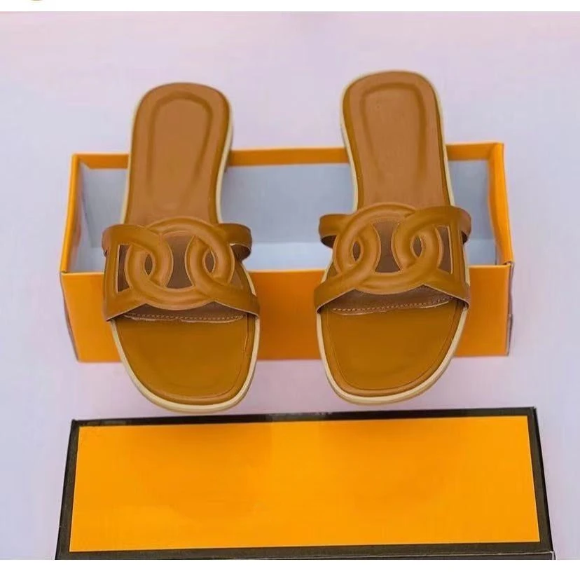 

Women's Slippers 2023 New Pig Nose Premium Flat Shoes Summer High Quality Women's Sandals Ladies Flat Shoes Slides