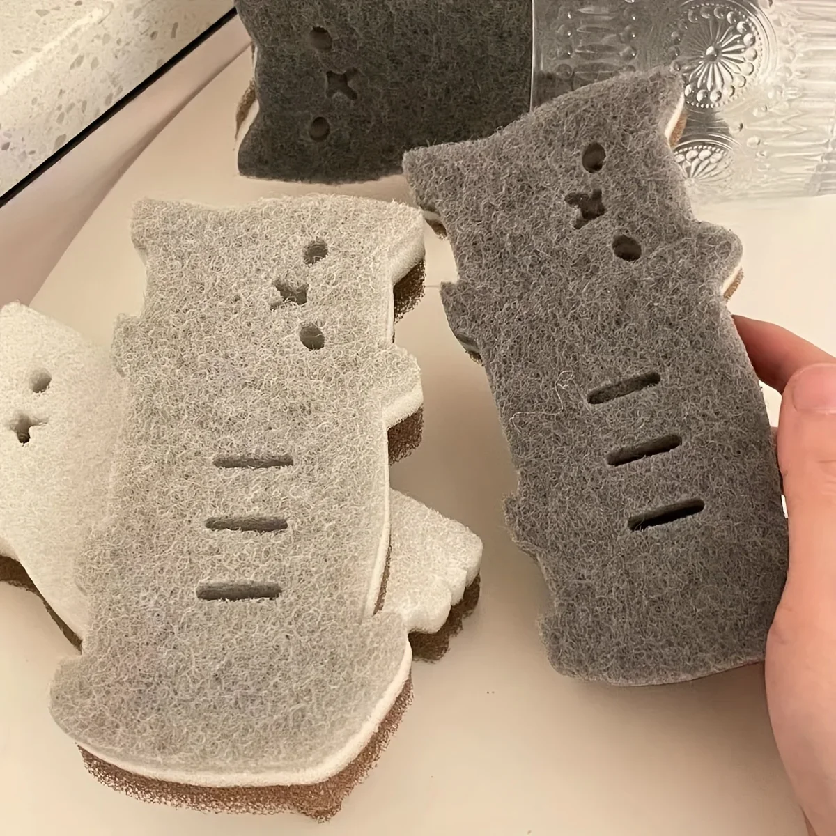 4Pcs Cat Japanese Sponge Scouring Strong Water Absorption Dishwashing Sponge Rust Cleaning Tool Washing Dishes Kitchen Gadgets 5