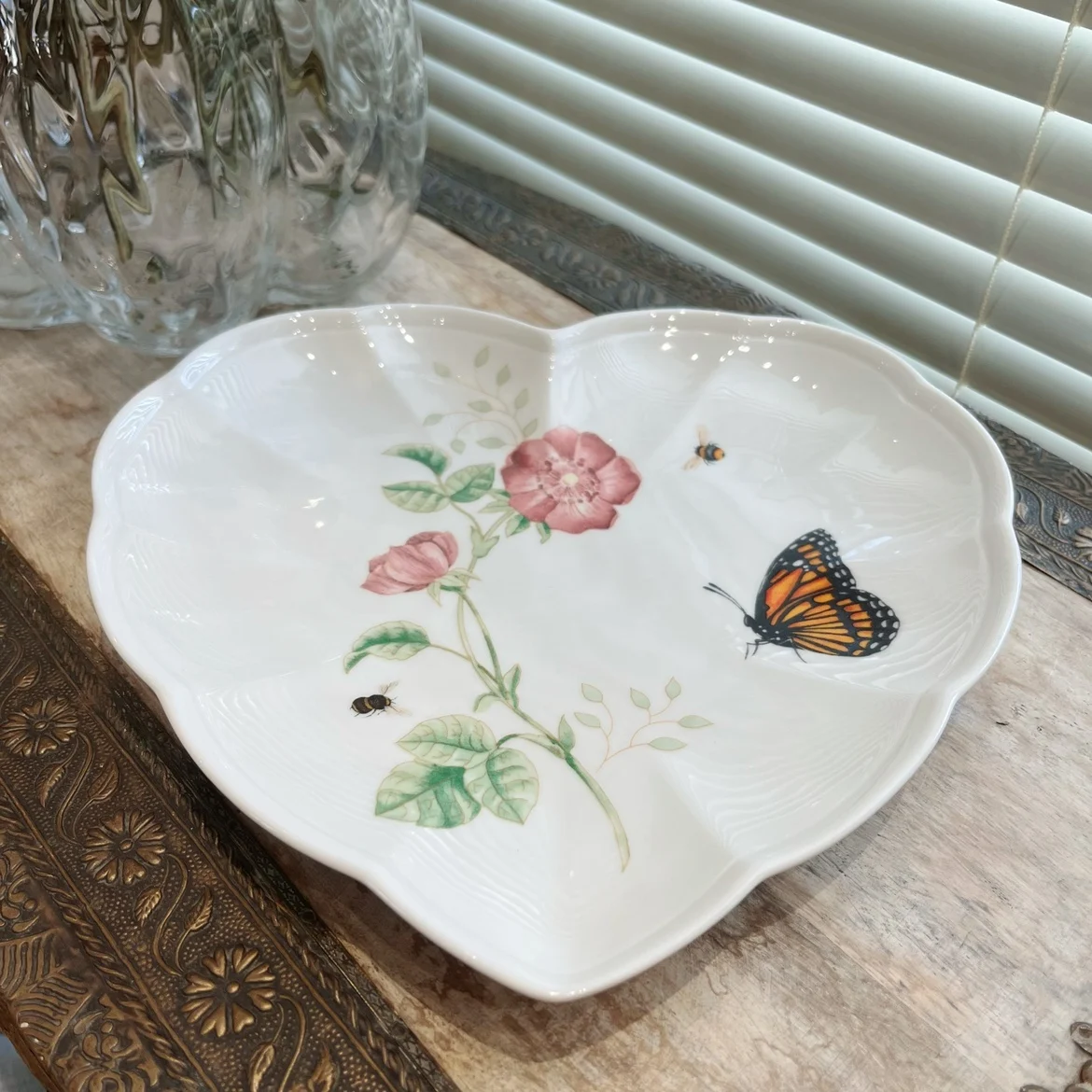 

Export Pastoral Ceramic Plate Home Dish Dessert Plate Fruit Plate Couple Tableware Breakfast Heart Plate