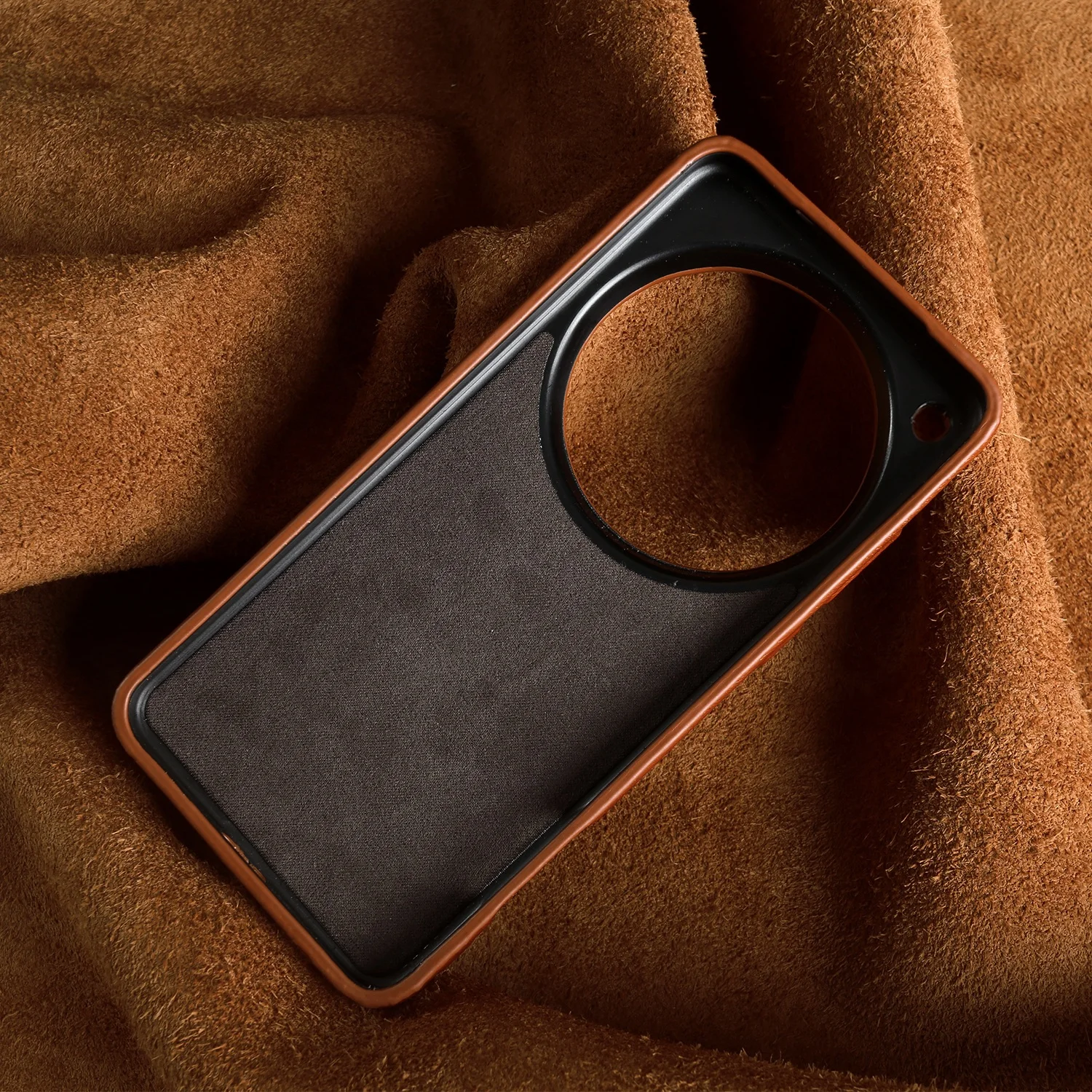 Vintage Full Wrapped Genuine Leather Business Oil Wax Magnetic Phone Cover