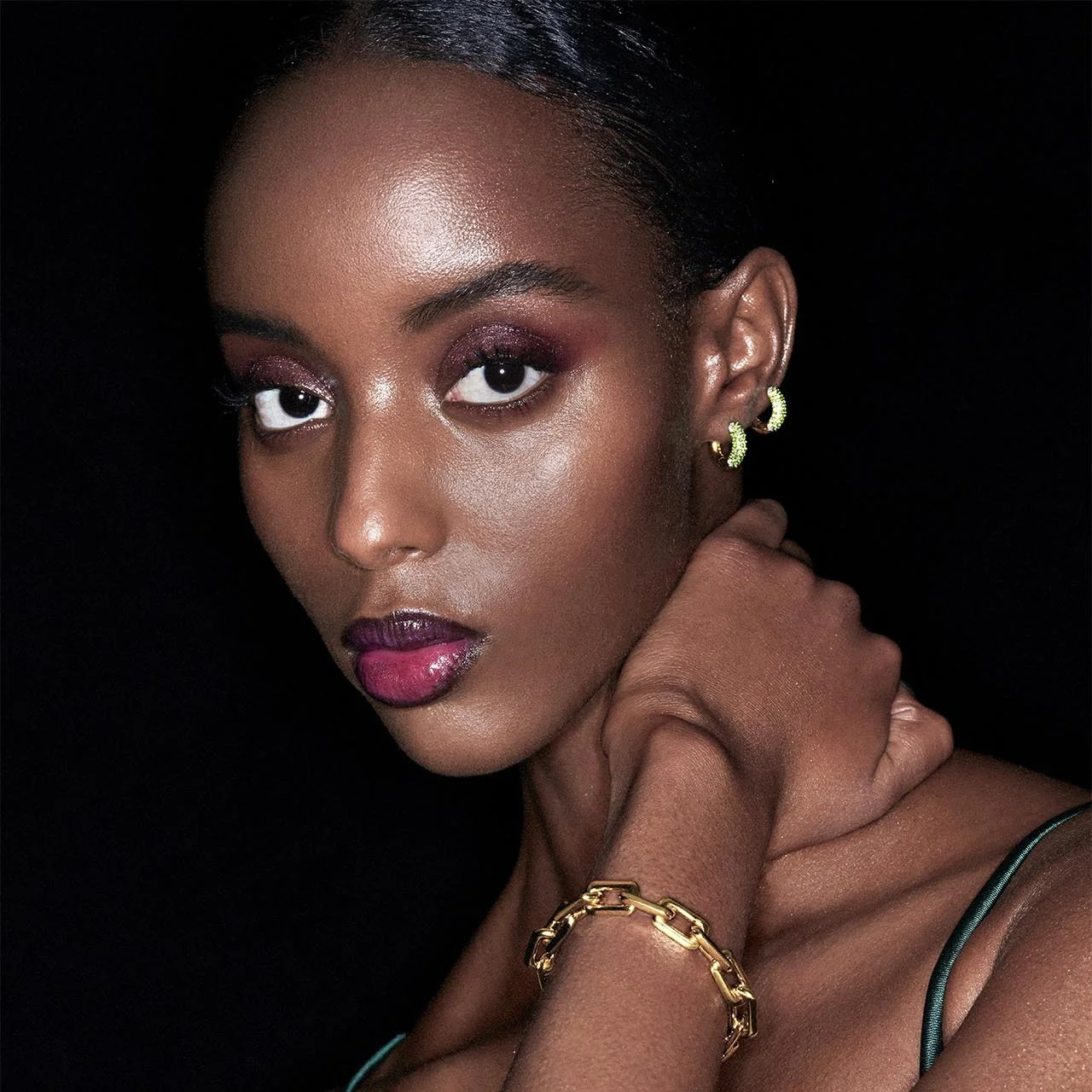 2026 Punk Double Circle Round Hoop Earrings 18K Gold Plated Two-color Metal Chain Green Zircon Huggies Ear Hoops Retro Jewelry