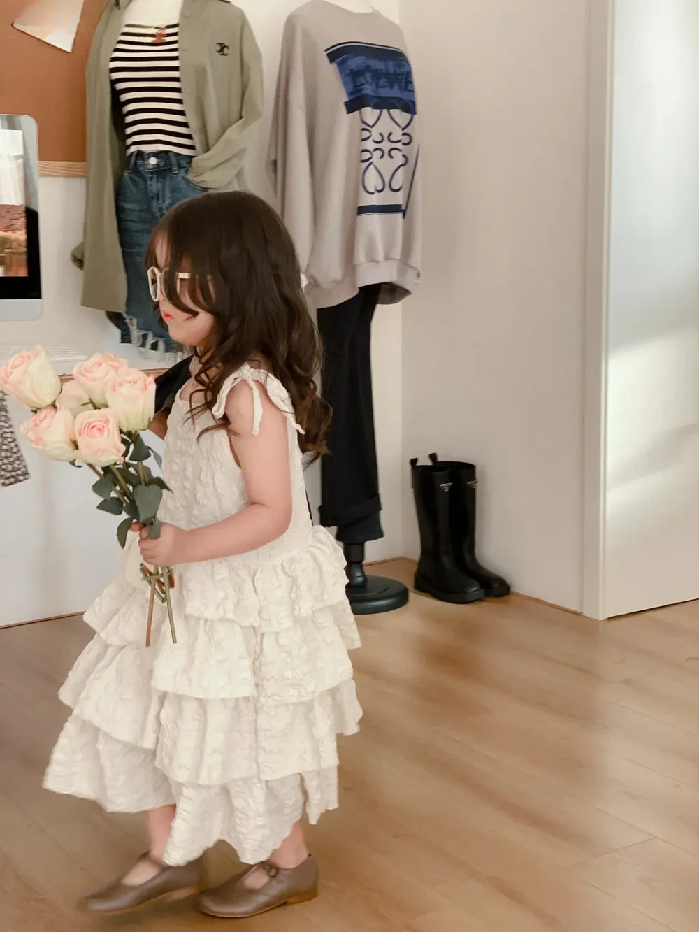 

Children Clothing Korean Style Kids Clothes 2024 Spring Girls Sweet Style Fashionable Little Girl Denim Coat Suspender Dress Set