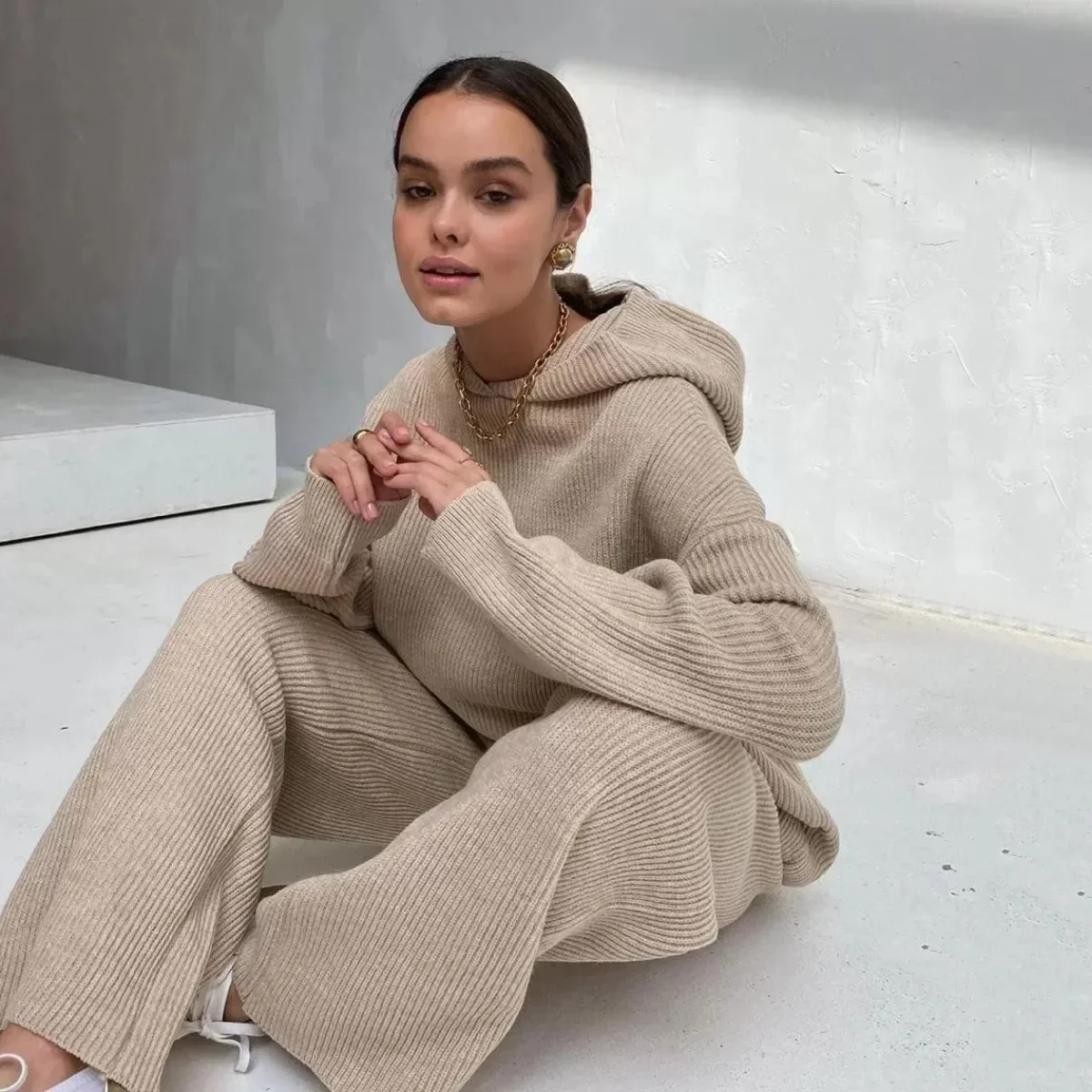 

Two Piece Sets of Womens Outifits 2023 Autumn and Winter Women's New Fashion Sports Sweater Set Two -piece Set