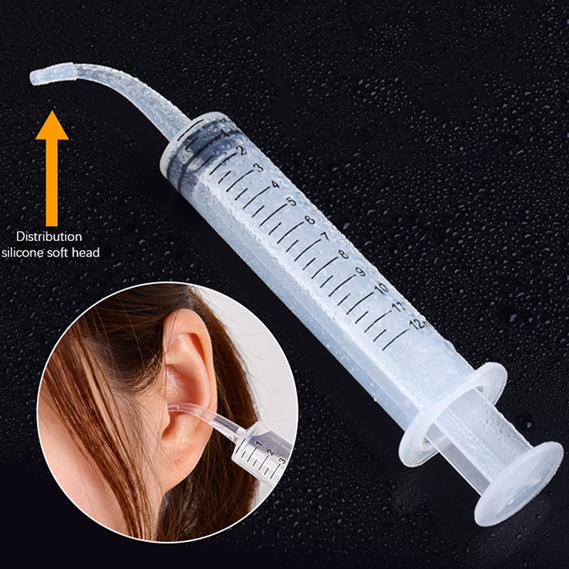 Ear Washing Device To Wash The Ear Pierced Ear Canal Absorbing Water