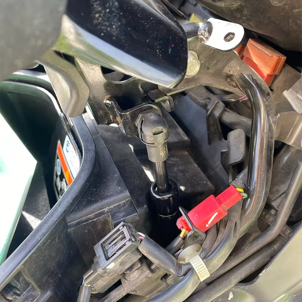 Amortiguador Asiento Honda Integra NC700/NC750 - Elevador Asiento, Años 2012-2018