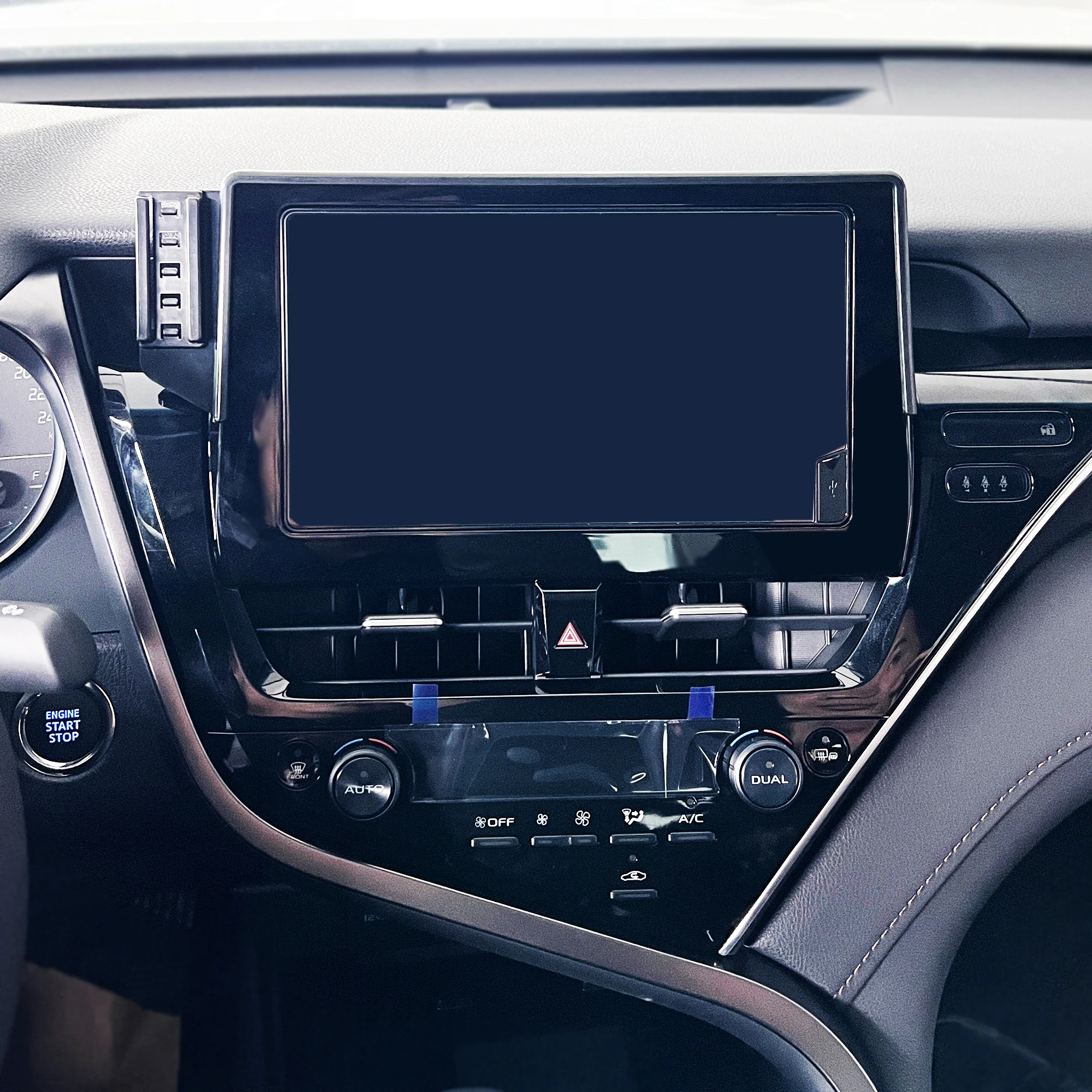 Toyota Camry XV70 용 자동차 전화 홀더 2021 2022 2023 2024 8 화면 고정베이스 무선 충전 전화 마운트 자동차 액세서리